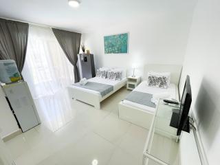 LAS VISTAS DEL CARIBE - Studios & Suites Hotel - POOL - BEACH CLUB & SPA - 9