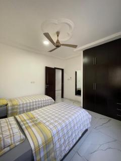 3 Bedroom Luxury Home with an Office - 9
