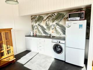 Sandy Beach Apartment - 4