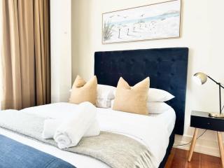 Comfort Studio Getaway with Pool and Gym - Auckland - 9