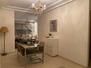 Modern apartment, 2 minutes walk to the beach - 9