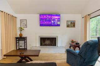 Quiet 2 bedroom house close to UNC Duke RTP - 6