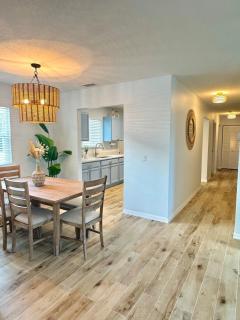 Downtown Historic St Augustine! Quality, Comfort, Hospitality, FUN! putt putt - 5