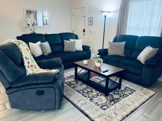 Spacious 3BR Home Near Rainbow River Large Yard - 0