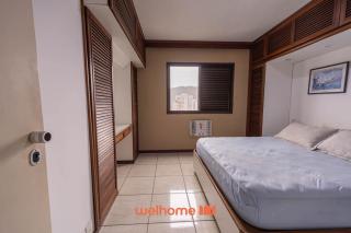 Apto em Guarujá a passos da Praia das Pitangueiras - 2