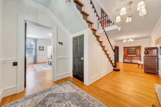 Levi Hall Farmhouse Suite #4 - 4