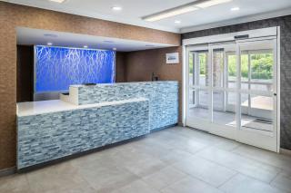 Fairfield Inn & Suites Butler - 7