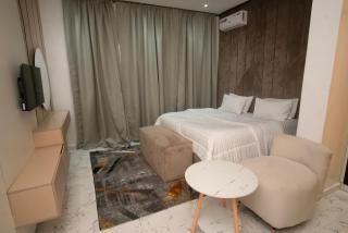 Lily Luxury Home Shortlet Apartments - 1