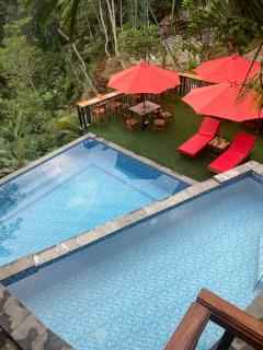 Infinity Villa and Resto - 7
