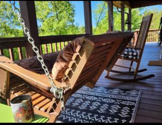 Solar powered log cabin with mountain views, 3acres - 3