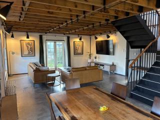 The Podium Accommodation - Oatlands, Tasmania - 3