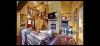 King, Near All, Fireplace, Pets, Arcade, Hot Tub - 9
