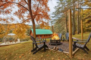10-Acre Cabin, Sauna, Hot Tub, Game Rm, Stargazing Dome, EV, BBQ - 0