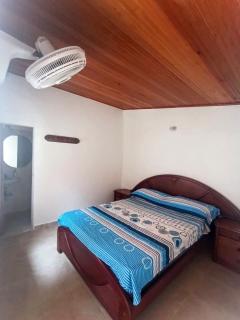 Hermosa casa de sol Aragon 1 - 4