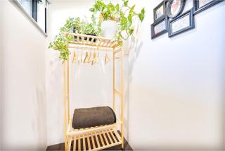 King Suite with Private Ensuite - 7