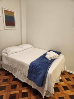 Complete studio one block from Flamengo beach - 7