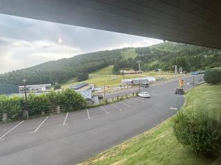 Studio moderne rénové aux pieds des pistes à Super Besse - FR-1-814-122 - 5