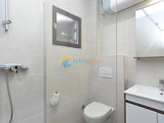 Apartments Manda - One Bedroom Apartment With Terrace A5 - Valbandon - 0