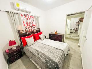 the tico cottage with the best service, - 2