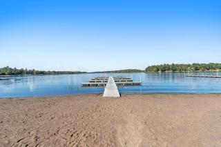 Lakefront-sleep 12-big Sandy Lodge Resort-luxury -  - 9