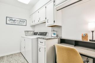 Lubbock's Boho Bungalow - 7