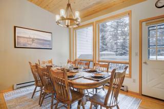 Cozy Ski Getaway | Hot Tub | Sauna | Game Room - 6