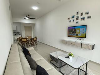 D Aman Infinity Pool and AS Tower View Homestay 03 - 4