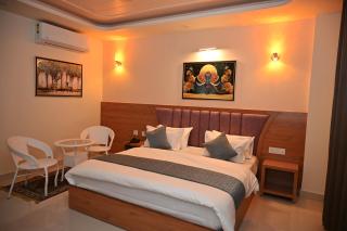 Hotel Om Elite Stay - 8