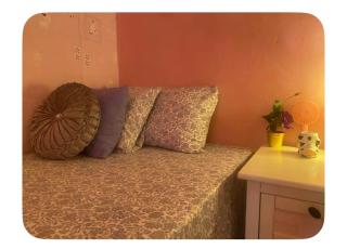 Chambre lits face to face, serviettes, café ou thé offert - 8