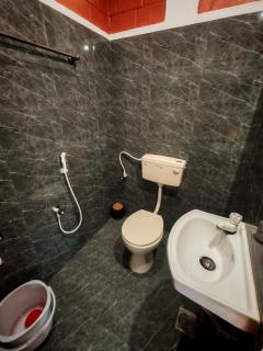 Sri Shti Guest House - 9