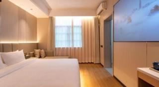 H Life Hotel - 9