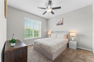 Bright 1BR in Magnolia Near Woodlands Waterway - 6