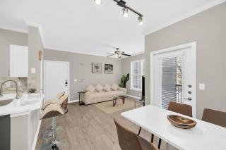 Charming 1BR Easy Access to The Woodlands - 6