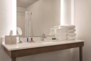 Radisson Hotel and Conference Center Fond du Lac - 4