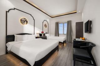 Golden Glow Hue City - 9