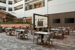 Embassy Suites by Hilton at Hot Springs Convention Center - 7