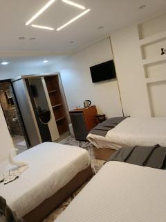 Guest House Paradise Top Roof Pyramids View - 6