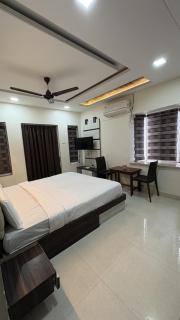 New White House Hotel - 2