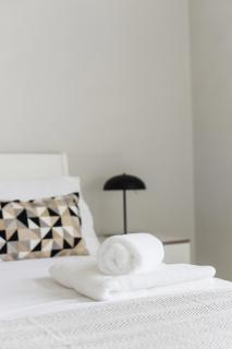 Stylish Kensington Gardens Flat - 4