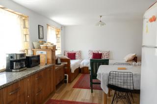 Merve's Stone House - 8