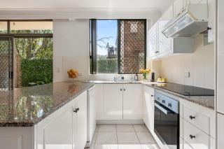 Coastal Courtyard - Bondi Village - 1