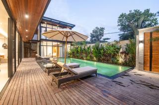 Beautiful 6br Canggu 400m To Beach - 2