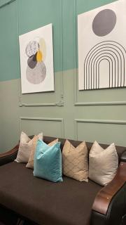 Двокімнатна квартира з кондиціонером в історичному центрі міста - 1