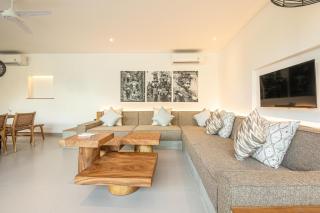 Beautiful 6br Canggu 400m To Beach - 1