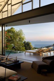 5BR Luxury Seaview Designer Villa with Pool & Gym - 9