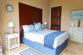 Colwyn Drive Luxury and Spa Guest House by First Private Stays - 4
