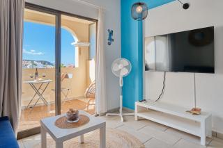 Castle Harbour Holiday Home - 1