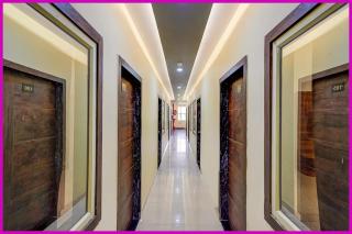 Sea Facing Hotel The Dreamland Near Shree Jagannath Temple - Lift-Wifi-Parking and Restaurant Facilities - All Room Sea Facing With Attached Balcony -A luxuary Hotel in Puri - 1