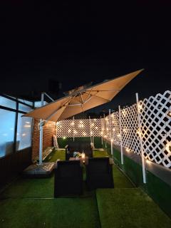 Yongsan Cozy Castle with Rooftop Garden for Families - 9