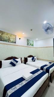 Victory Hotel 153-155 - 1